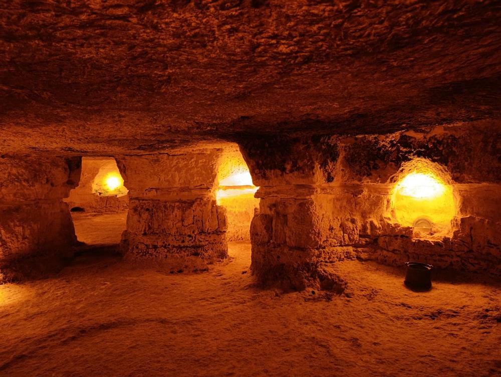 Midyat Yeraltı Şehri